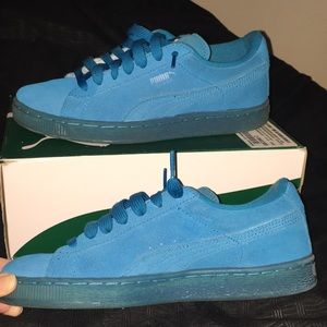 Puma Suede